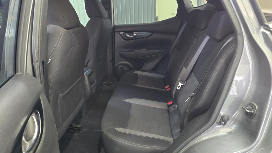 Nissan Qashqai 1.5 DCI Cx Aut. - Auto Cabomonte Compra e Venda de Salvados