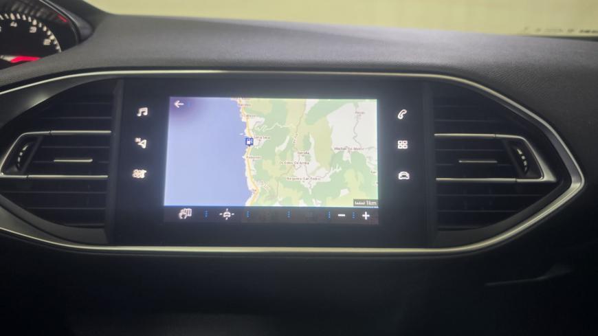 Peugeot 308 1.2 Allure - Auto Cabomonte Compra e Venda de Salvados