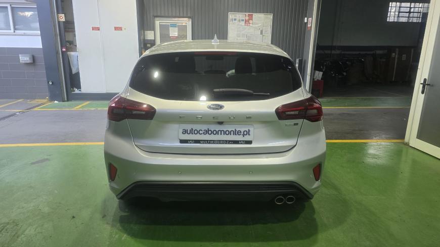 Ford Focus ST-Line - Auto Cabomonte Compra e Venda de Salvados