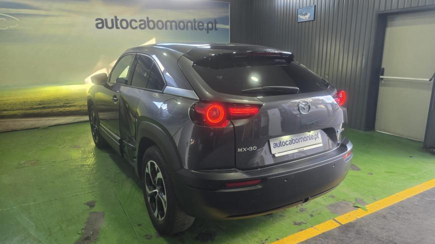 Mazda MX-30 E-Skyactive Plug-in - Auto Cabomonte Compra e Venda de Salvados