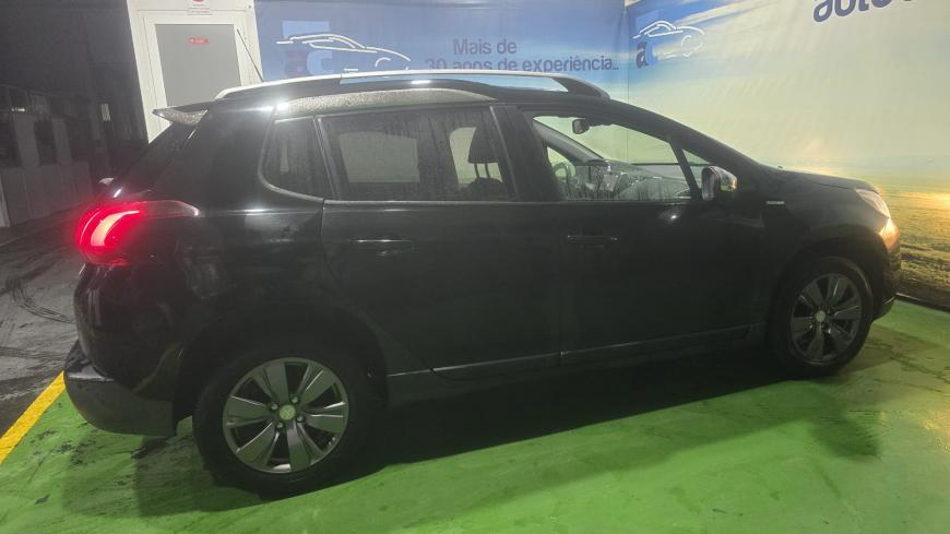 Peugeot 2008 1.2 Puretech Style - Auto Cabomonte Compra e Venda de Salvados