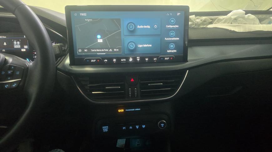 Ford Focus SW 1.5 TDCI Active - Auto Cabomonte Compra e Venda de Salvados