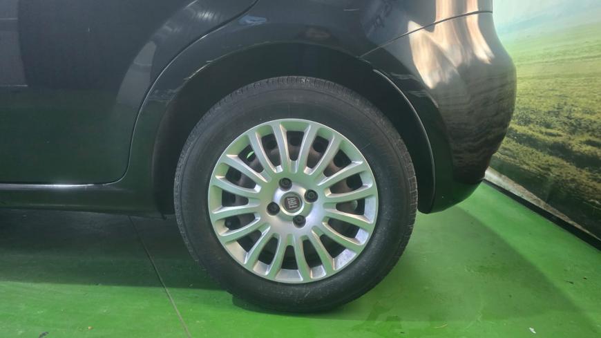 Fiat Punto 1.2 - Auto Cabomonte Compra e Venda de Salvados