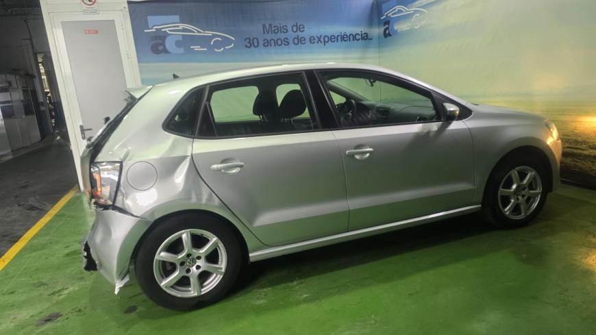 Volkswagen Polo 1.2  - Auto Cabomonte Compra e Venda de Salvados