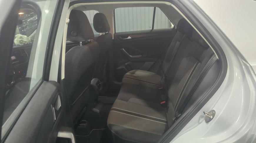 Volkswagen T-Roc 1.0 TSI - Auto Cabomonte Compra e Venda de Salvados