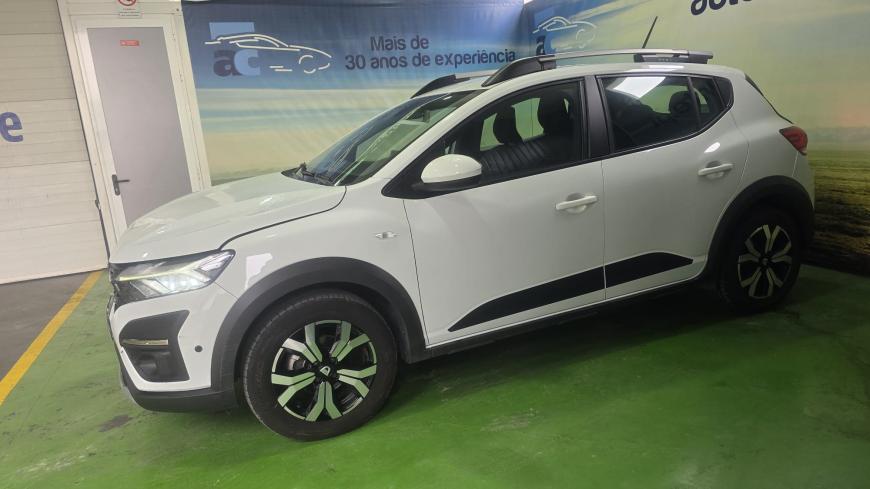 Dacia Sandero Stepway 1.0 TCE - Auto Cabomonte Compra e Venda de Salvados