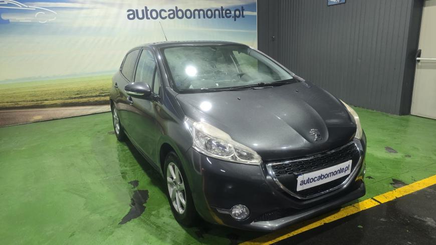 Peugeot 208 1.0 VTi - Auto Cabomonte Compra e Venda de Salvados
