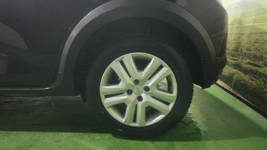 Dacia Sandero Stepway 1.0 Bi-Fuel - Auto Cabomonte Compra e Venda de Salvados