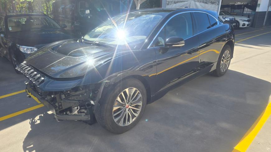 Jaguar I-Pace EV400 AWD - Auto Cabomonte Compra e Venda de Salvados