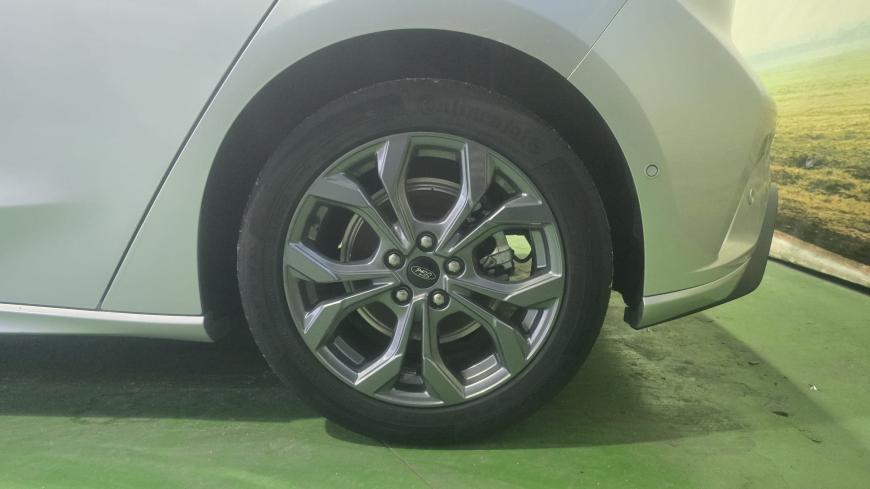 Ford Focus ST-Line - Auto Cabomonte Compra e Venda de Salvados