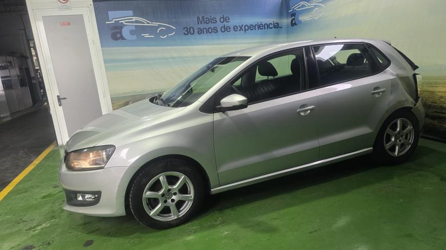 Volkswagen Polo 1.2  - Auto Cabomonte Compra e Venda de Salvados