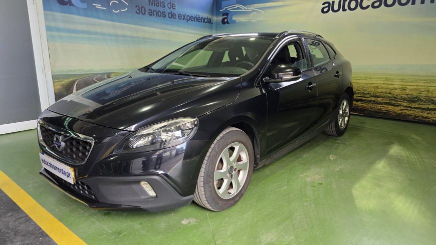Volvo V40 Cross Country 1.6D - Auto Cabomonte Compra e Venda de Salvados