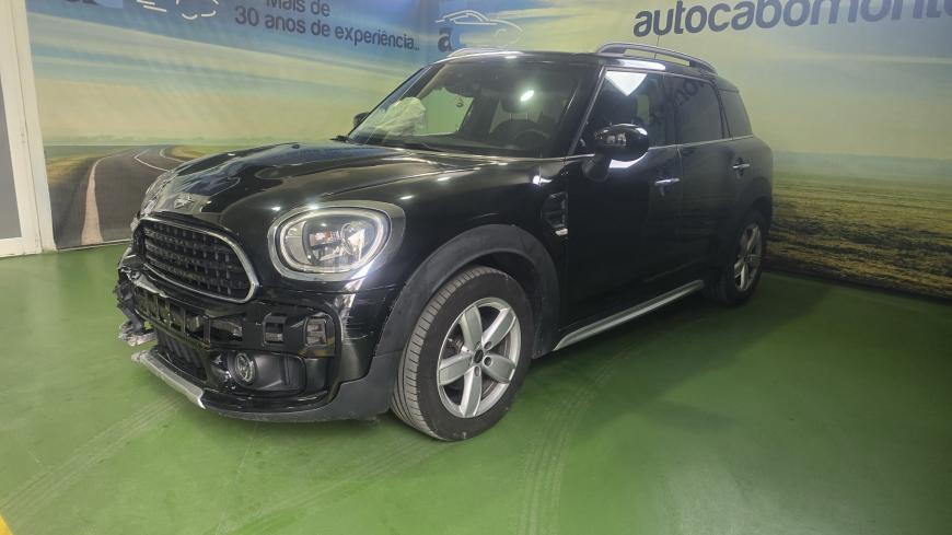 Mini Countryman 1.5 D - Auto Cabomonte Compra e Venda de Salvados