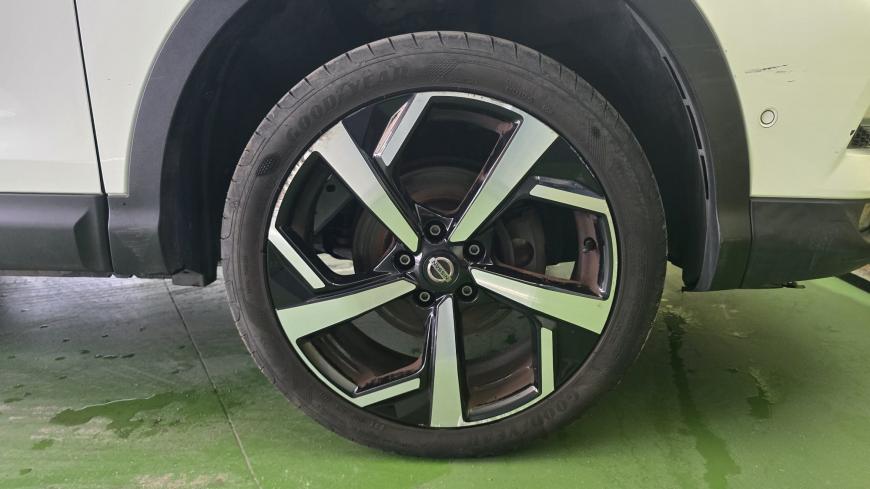 Nissan Qashqai 1.3 N-Connect - Auto Cabomonte Compra e Venda de Salvados