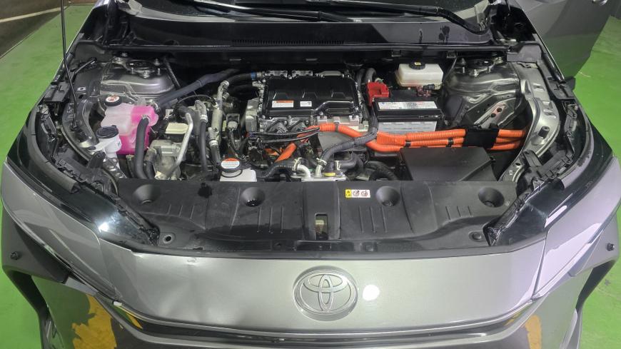 Toyota bZ4X 71,4 Kwh - Auto Cabomonte Compra e Venda de Salvados
