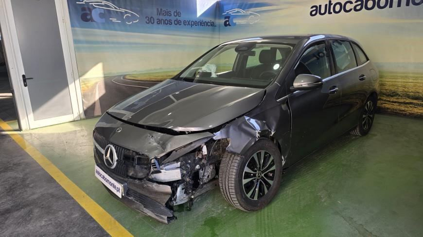 Mercedes - Benz B 180 CDI - Auto Cabomonte Compra e Venda de Salvados