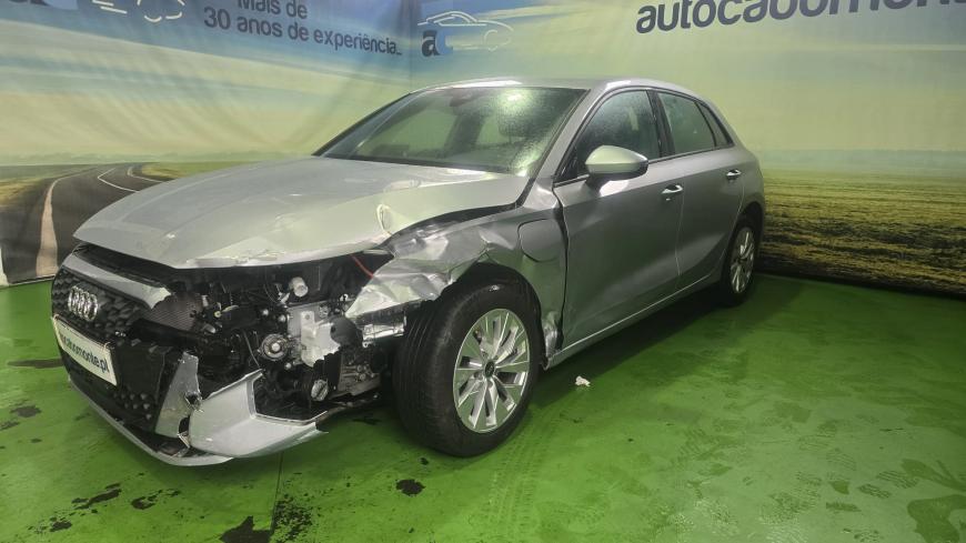 Audi A3 Sportback 40 TFSIe  - Auto Cabomonte Compra e Venda de Salvados