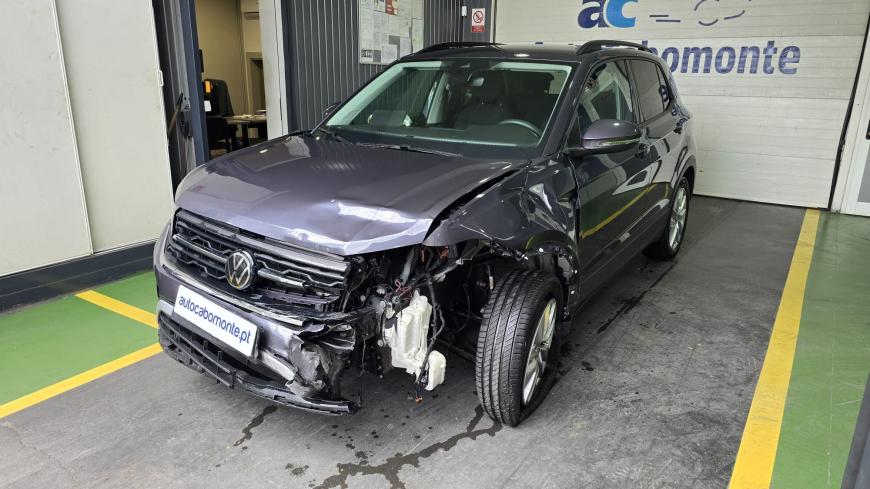 Volswagen T-Cross 1.0 TSI  - Auto Cabomonte Compra e Venda de Salvados