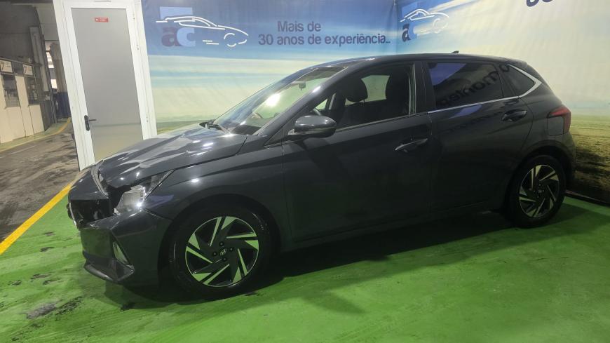 Hyundai I20 1.2  - Auto Cabomonte Compra e Venda de Salvados