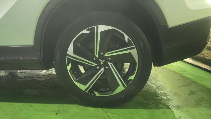 Mitsubishi Eclipse Cross 2.4 PHEV Plug - in - Auto Cabomonte Compra e Venda de Salvados