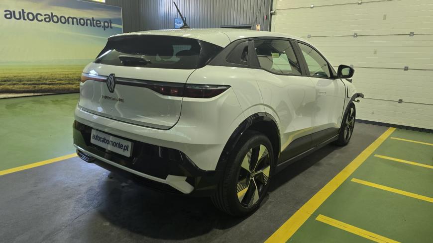Renault Megane E-Tech EV60 - Auto Cabomonte Compra e Venda de Salvados