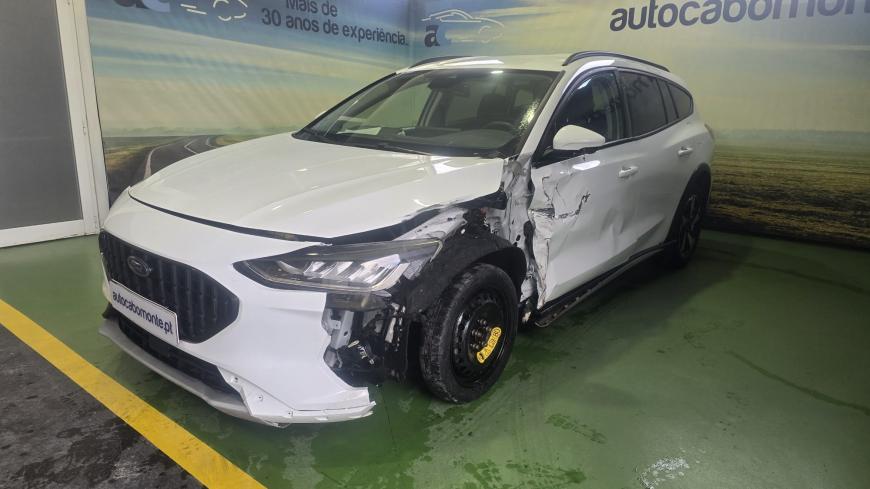 Ford Focus SW 1.5 TDCI Active - Auto Cabomonte Compra e Venda de Salvados
