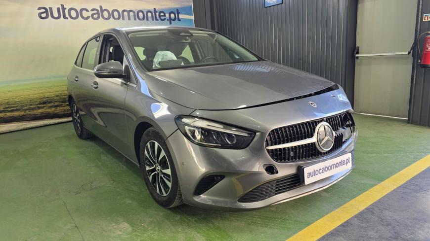 Mercedes - Benz B 180 CDI - Auto Cabomonte Compra e Venda de Salvados