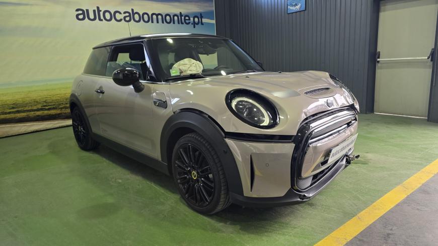 Mini Cooper SE Eletric - Auto Cabomonte Compra e Venda de Salvados