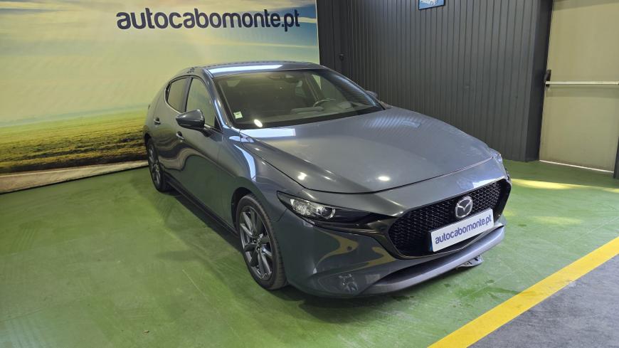 Mazda 3 2.0 Skyactiv - G Hibrido/Gasolina - Auto Cabomonte Compra e Venda de Salvados