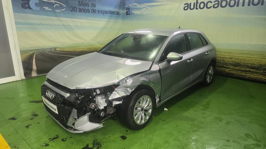 Audi A3 Sportback 40 TFSIe  - Auto Cabomonte Compra e Venda de Salvados