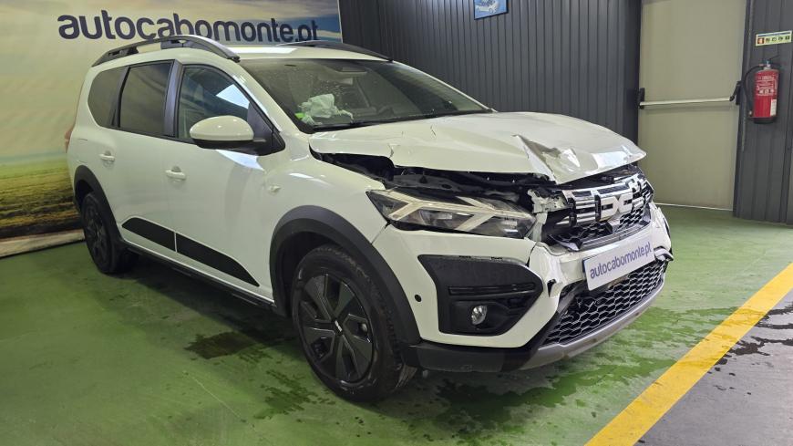 Dacia Jogger 1.0  Bi-Fuel 7 lugares - Auto Cabomonte Compra e Venda de Salvados