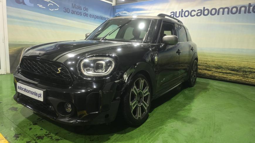 MINI Countryman Cooper SE All4 Aut. - Auto Cabomonte Compra e Venda de Salvados