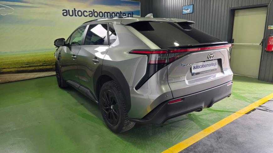 Toyota bZ4X 71,4 Kwh - Auto Cabomonte Compra e Venda de Salvados