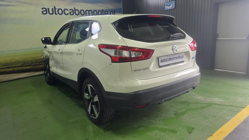 Nissan Qashqai 1.5 DCI - Auto Cabomonte Compra e Venda de Salvados