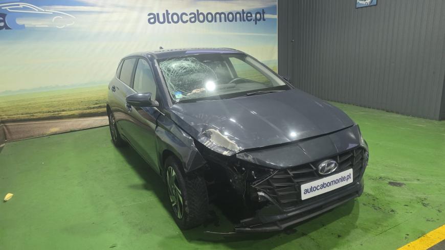 Hyundai I20 1.2 Confort - Auto Cabomonte Compra e Venda de Salvados