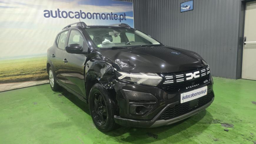 Dacia Sandero Stepway 1.0 Bi-Fuel - Auto Cabomonte Compra e Venda de Salvados