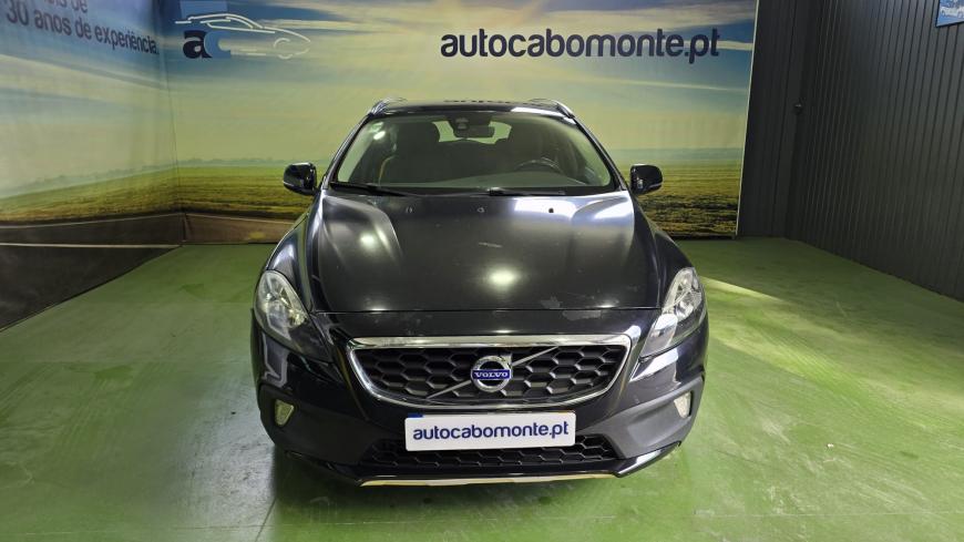 Volvo V40 Cross Country 1.6D - Auto Cabomonte Compra e Venda de Salvados