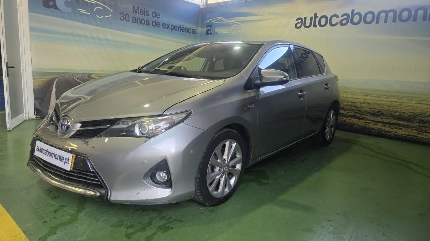 Toyota Auris 1.8 HSD - Auto Cabomonte Compra e Venda de Salvados