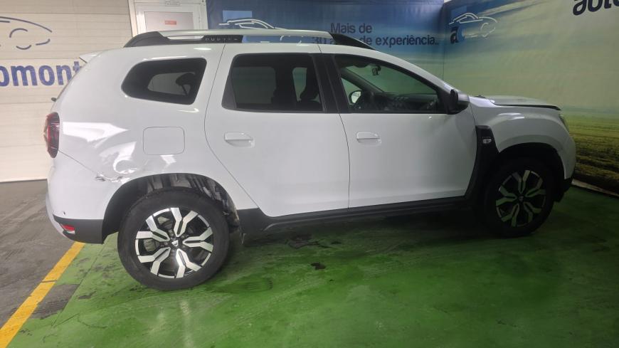 Dacia Duster 1.0 TCe Bi-Fuel - Auto Cabomonte Compra e Venda de Salvados