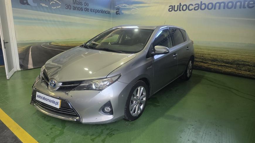 Toyota Auris 1.8 HSD - Auto Cabomonte Compra e Venda de Salvados