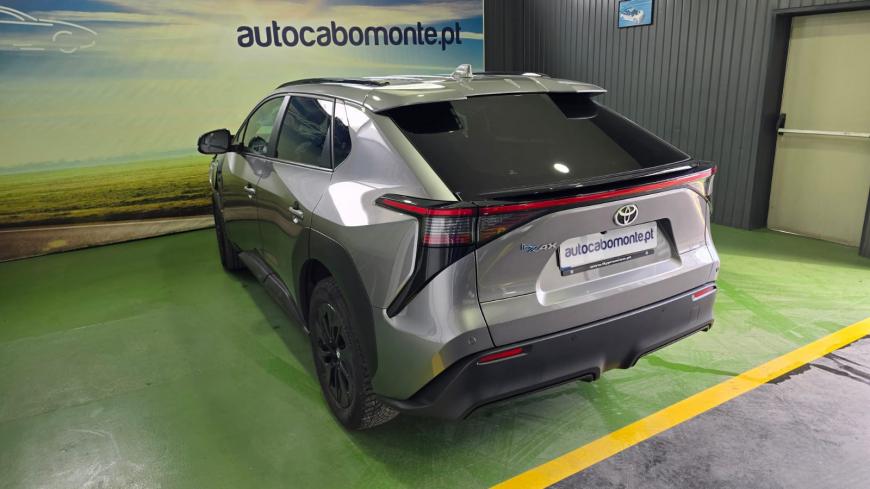 Toyota bZ4X 71,4 Kwh - Auto Cabomonte Compra e Venda de Salvados