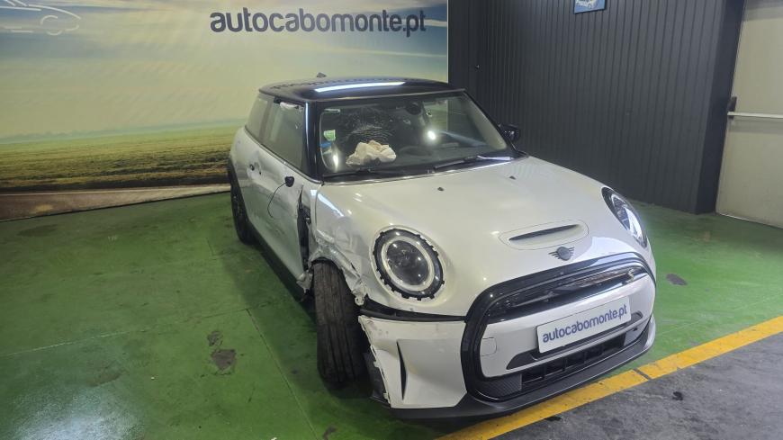 Mini Cooper SE Eletric - Auto Cabomonte Compra e Venda de Salvados