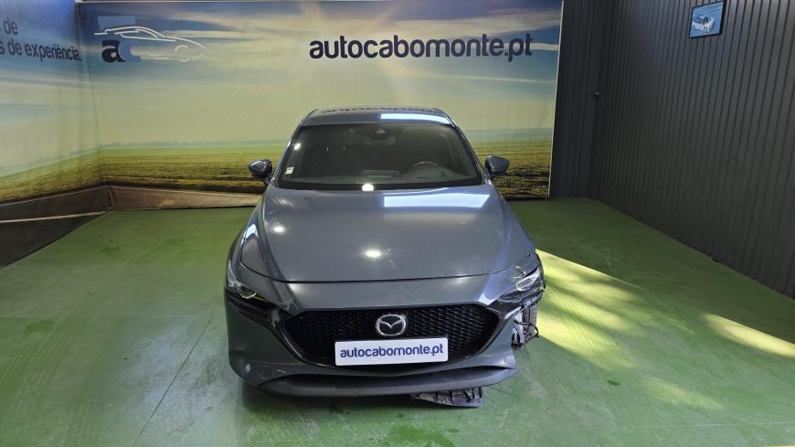 Mazda 3 2.0 Skyactiv - G Hibrido/Gasolina - Auto Cabomonte Compra e Venda de Salvados