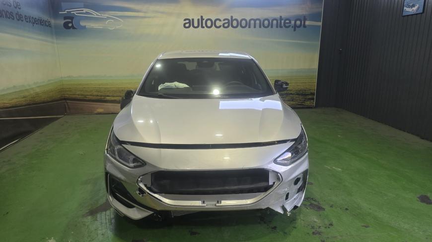 Ford Focus ST-Line - Auto Cabomonte Compra e Venda de Salvados