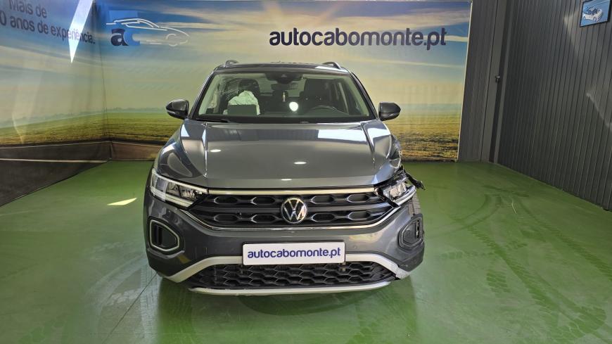 Volkswagen T-Roc 1.0 TSI - Auto Cabomonte Compra e Venda de Salvados