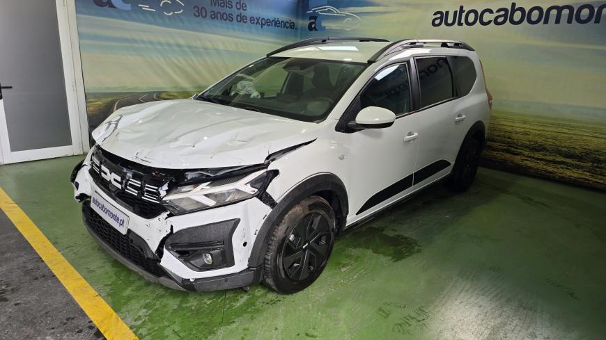 Dacia Jogger 1.0  Bi-Fuel 7 lugares - Auto Cabomonte Compra e Venda de Salvados