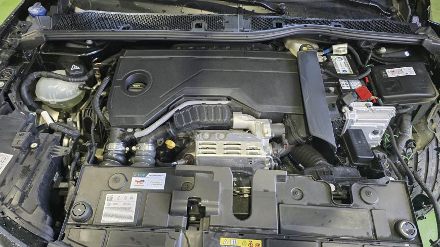 Citroen C4 1.2 Hybrid MAX e-DSC6 - Auto Cabomonte Compra e Venda de Salvados