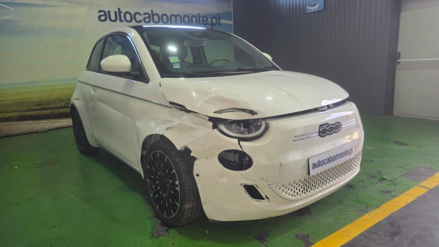Fiat 500e La Prima 42Kwh - Auto Cabomonte Compra e Venda de Salvados