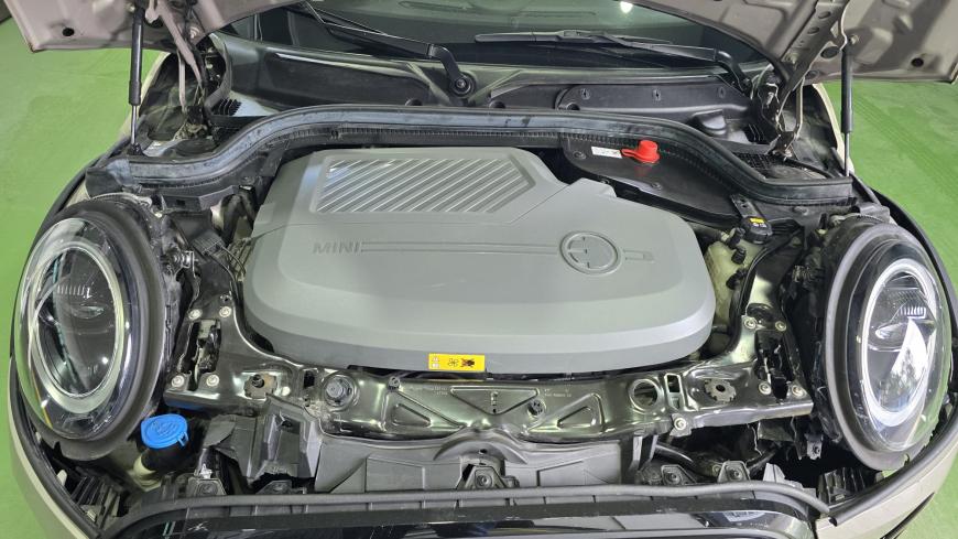 Mini Cooper SE Eletric - Auto Cabomonte Compra e Venda de Salvados