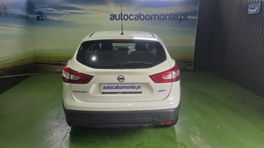 Nissan Qashqai 1.5 DCI - Auto Cabomonte Compra e Venda de Salvados